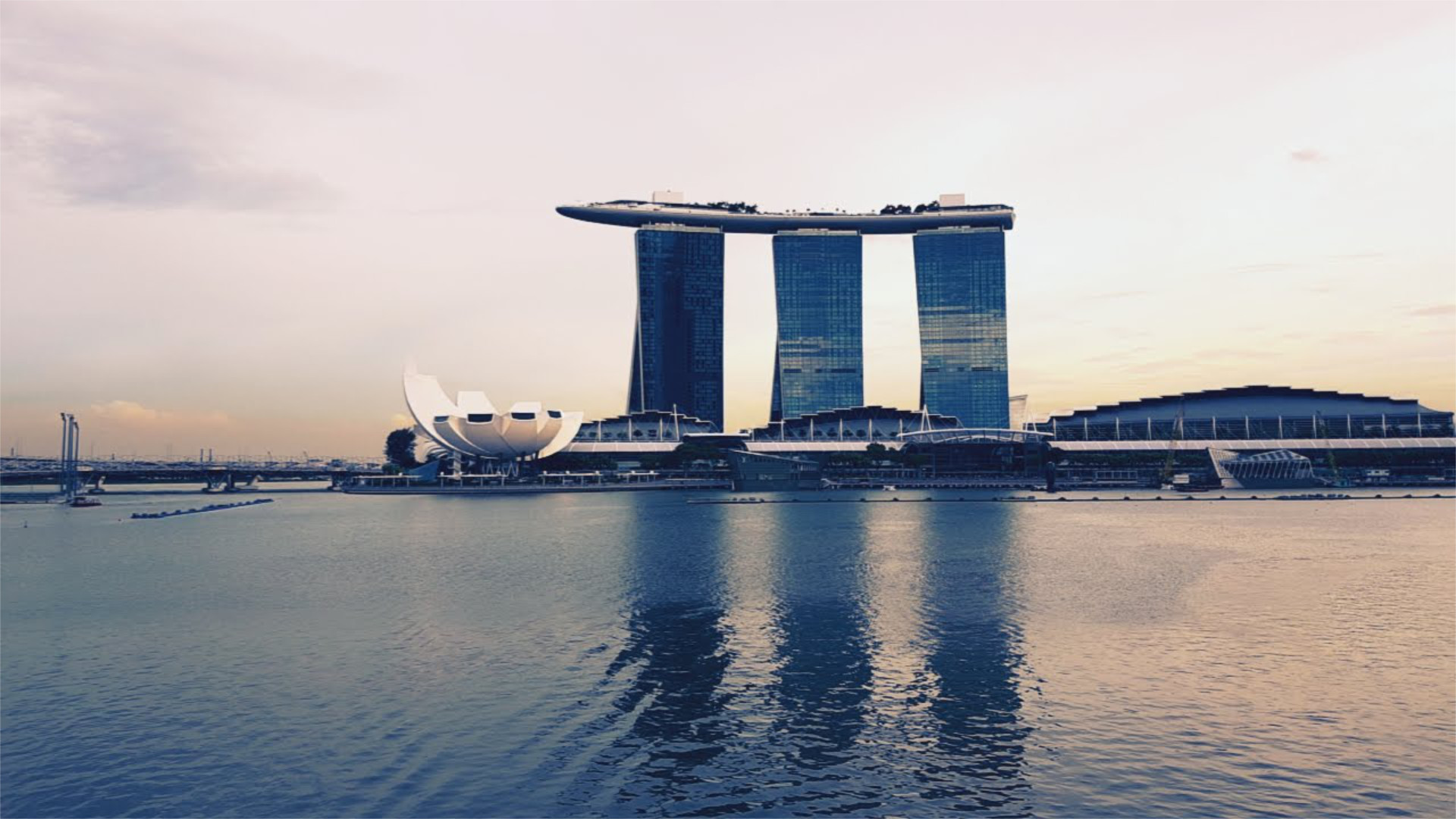 Singapore Marina Bay Sands sunset